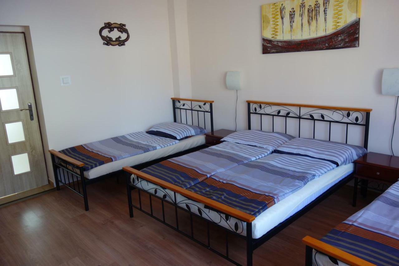 La Familia Apartamento Štúrovo Exterior foto